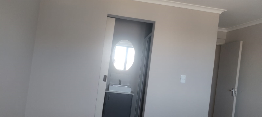 3 Bedroom Property for Sale in Parklands Western Cape